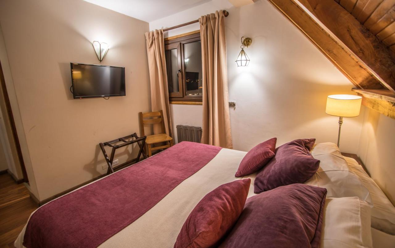 Tunqueley Hotel San Martín de los Andes Buitenkant foto