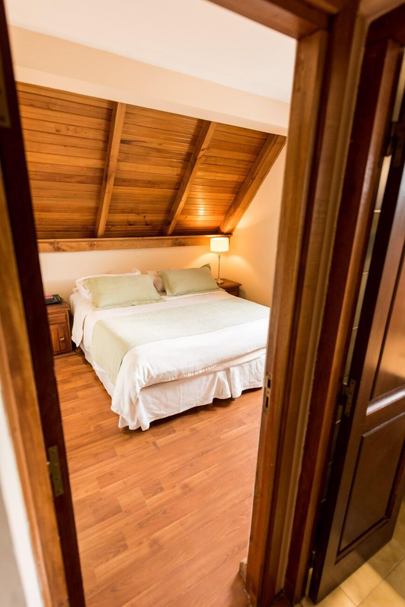 Tunqueley Hotel San Martín de los Andes Buitenkant foto